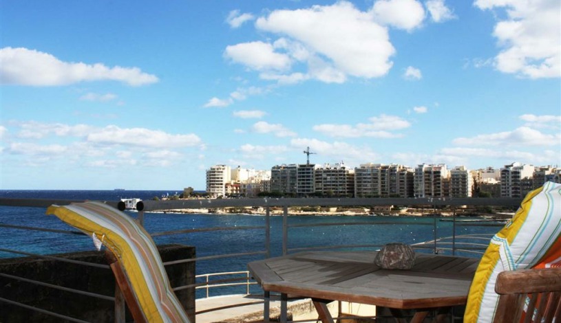 Apartment Main Street San Ġiljan - Apt 35846